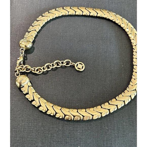 Vintage Givenchy Designer Snake Chain Collar Necklace Hi-Quality 18" Adjustable - Picture 6 of 8